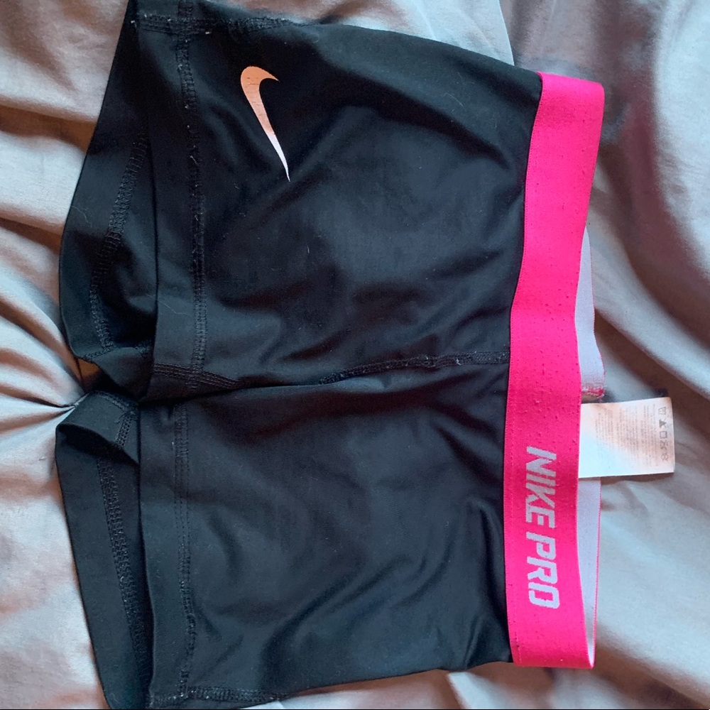 nike pros
